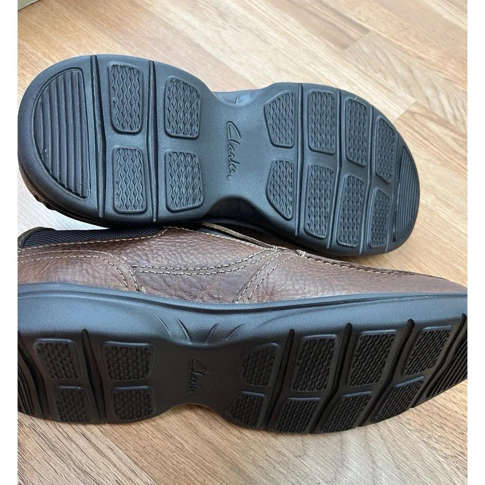 Clarks brand new